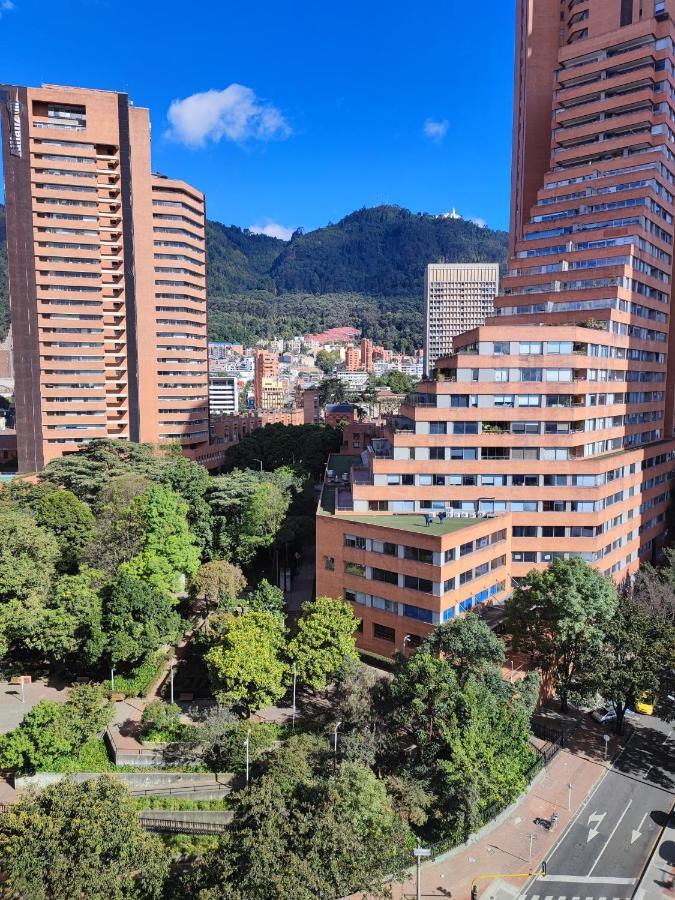Aparta - Centro Internacional - Mitika * Bogota